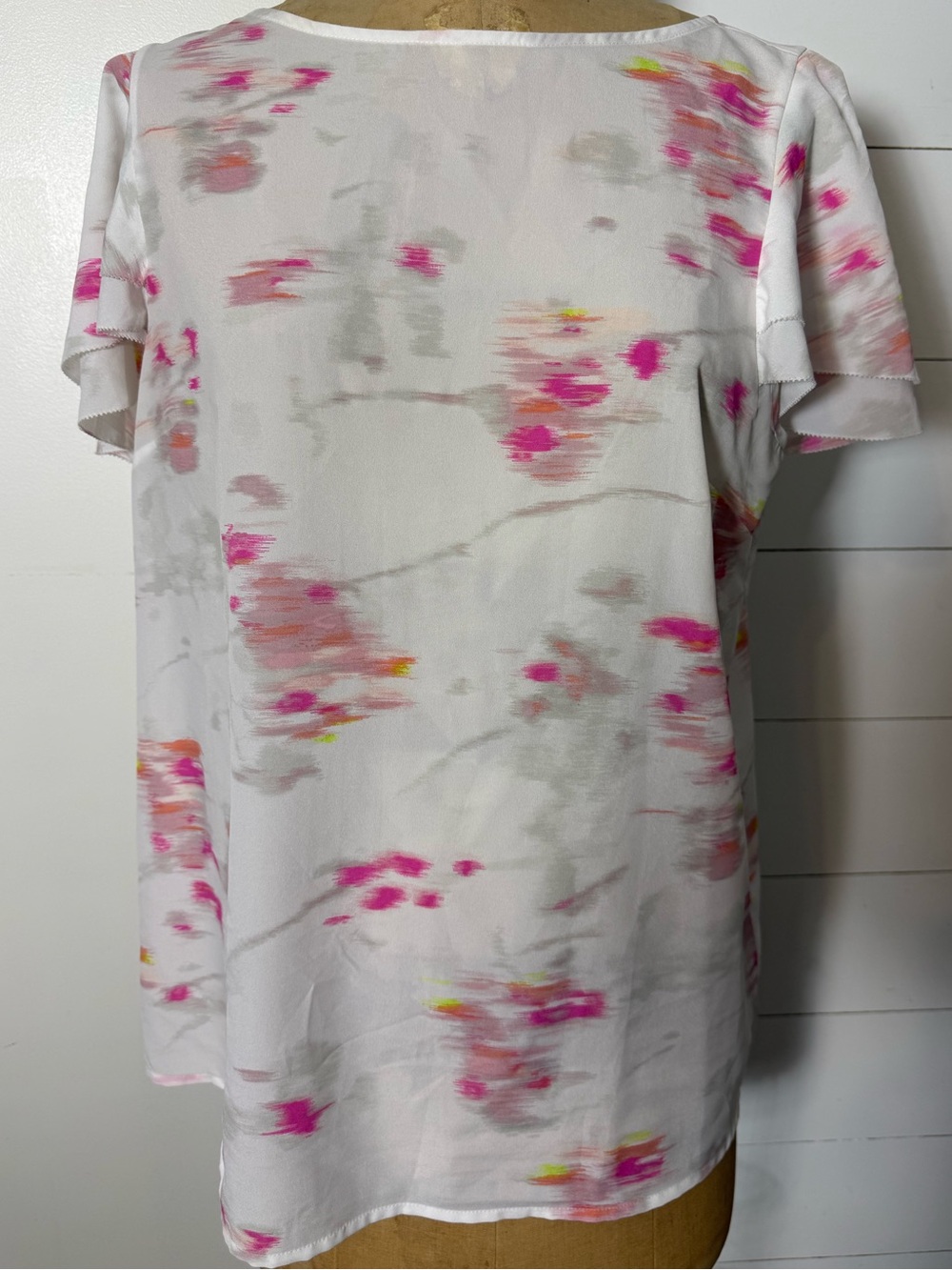 Banana Republic White Blouse with Pink Grey Abstract Print
